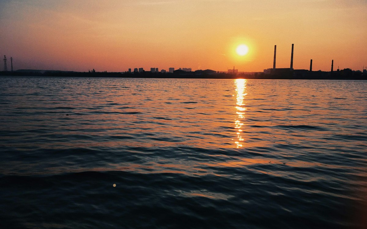 ছবিতে: সাগরে জেলেদের দিন